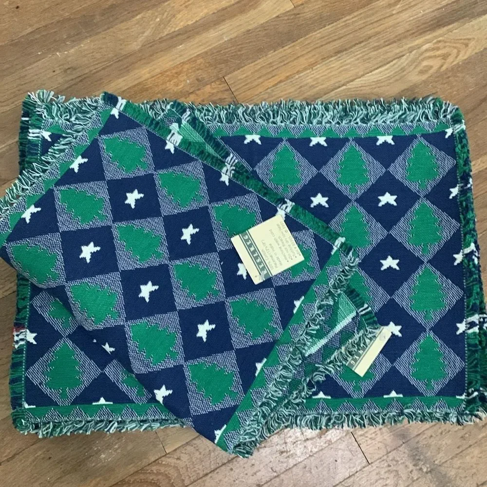 Vintage 1997 W.Y.S.I.W.Y.G 100% Cotton Holiday Tree & Star Placemats Set Of 8